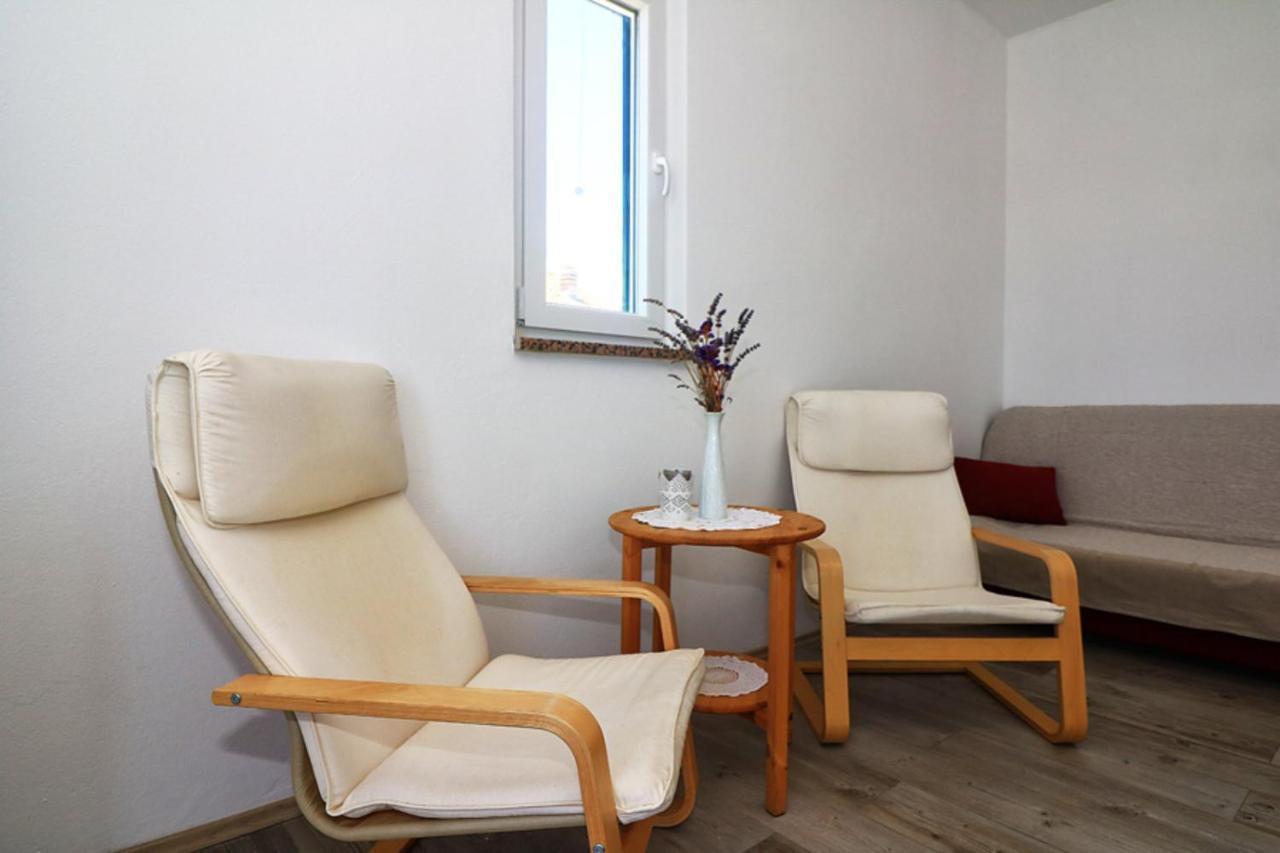 Apartmani Mikin เบทินา ภายนอก รูปภาพ