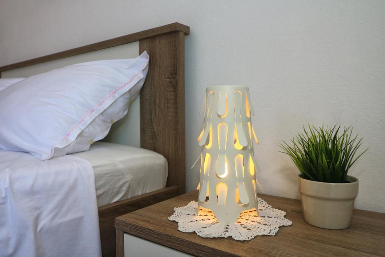 Apartmani Mikin เบทินา ภายนอก รูปภาพ