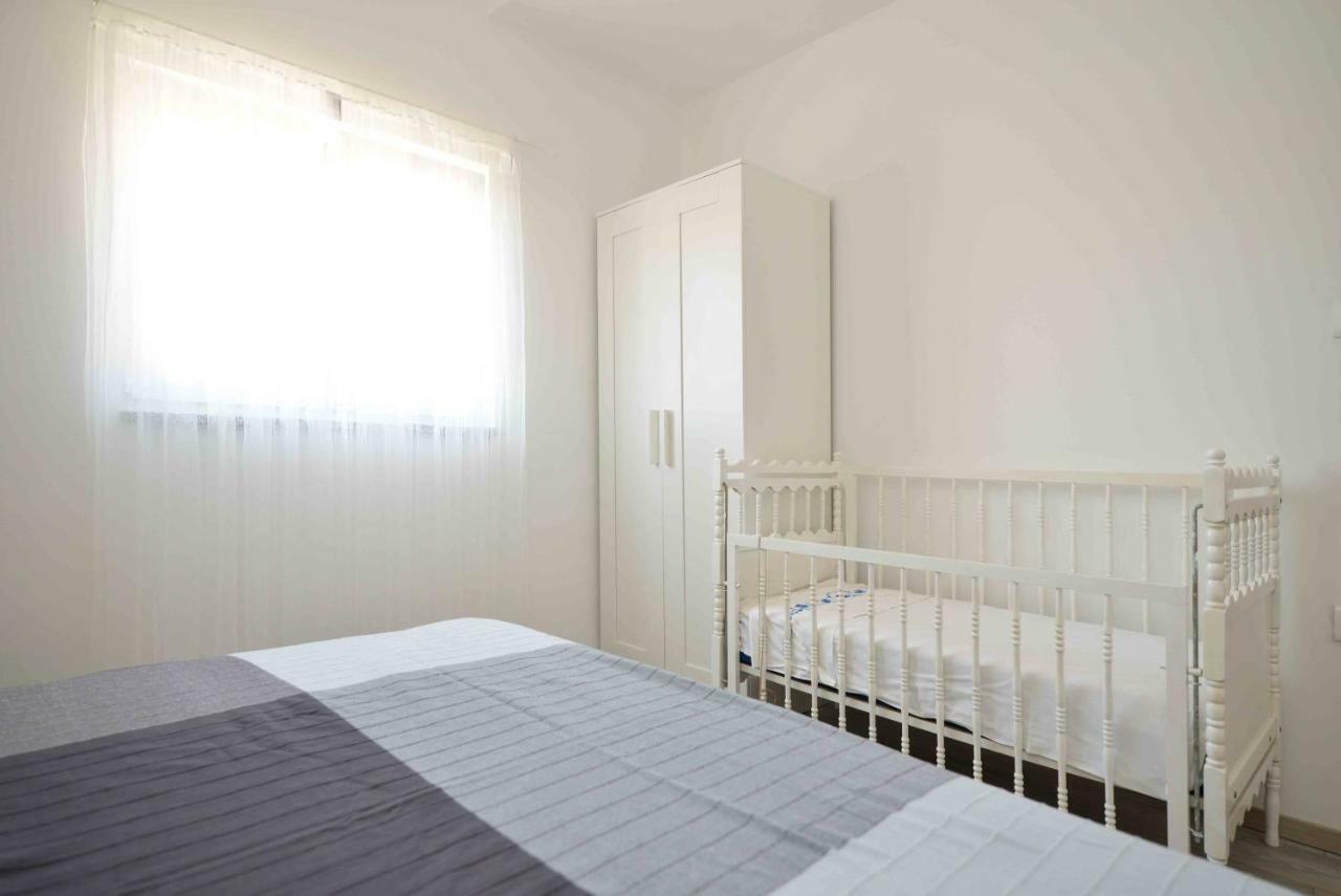 Apartmani Mikin เบทินา ภายนอก รูปภาพ