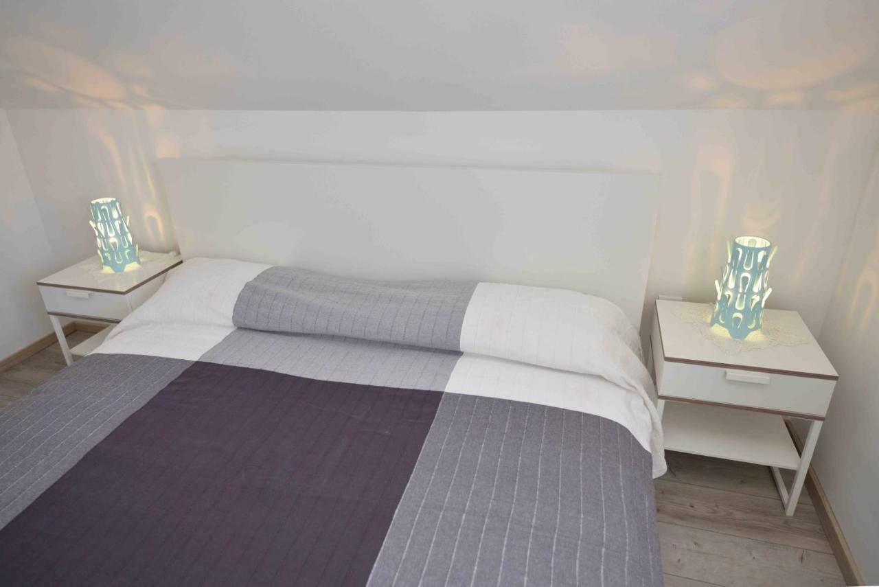 Apartmani Mikin เบทินา ภายนอก รูปภาพ