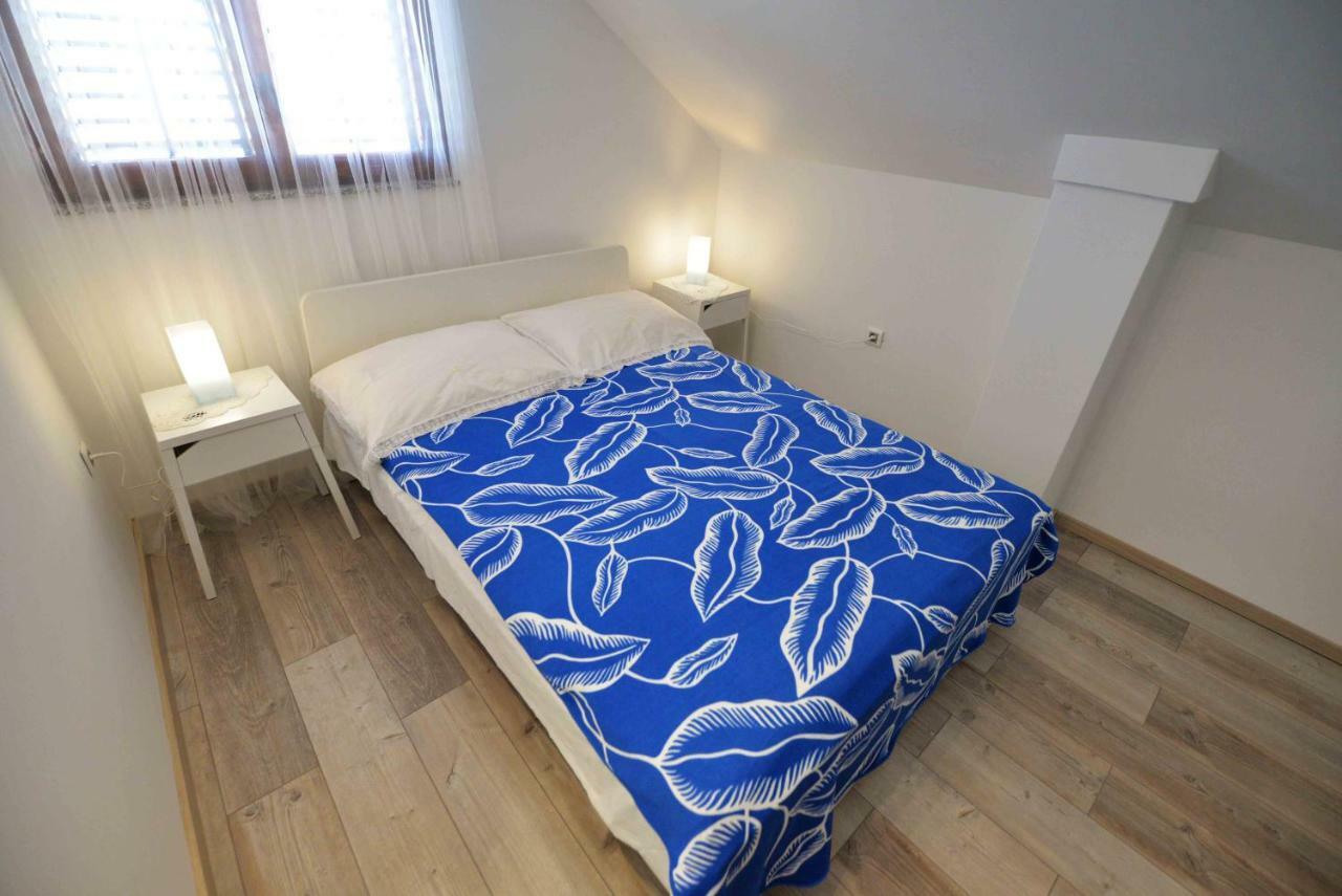 Apartmani Mikin เบทินา ภายนอก รูปภาพ