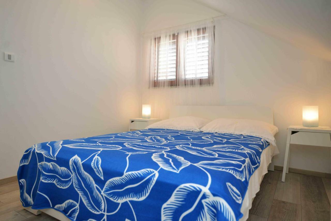 Apartmani Mikin เบทินา ภายนอก รูปภาพ